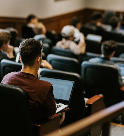 Licenciatura en teologia  5ª año 